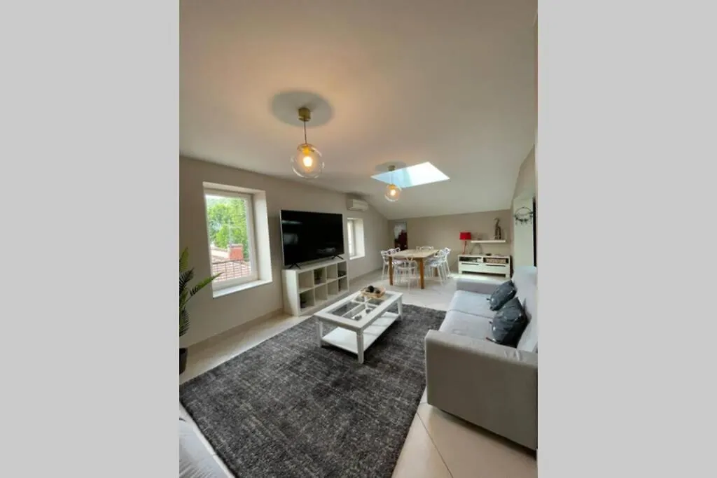 Superbe Appartement Avec 2 Chambres - 9 Personnes - Parking Prive Tournon-sur-Rhone Frankrijk