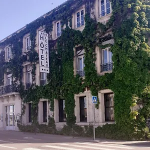 Le Chateau Tournon-sur-Rhone